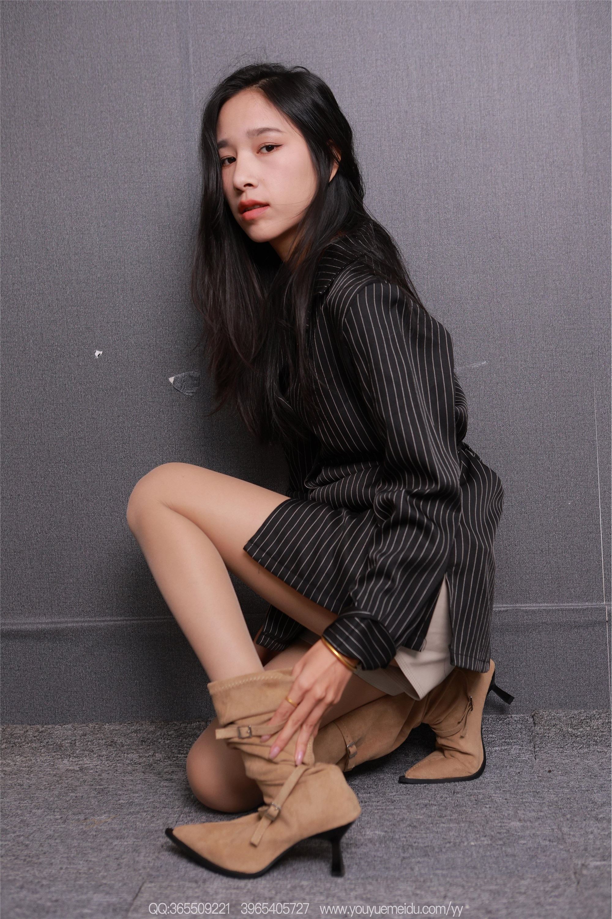 IESS异思趣向  2025.11.21 丝享家2217：美子《长靴肉丝（上)》